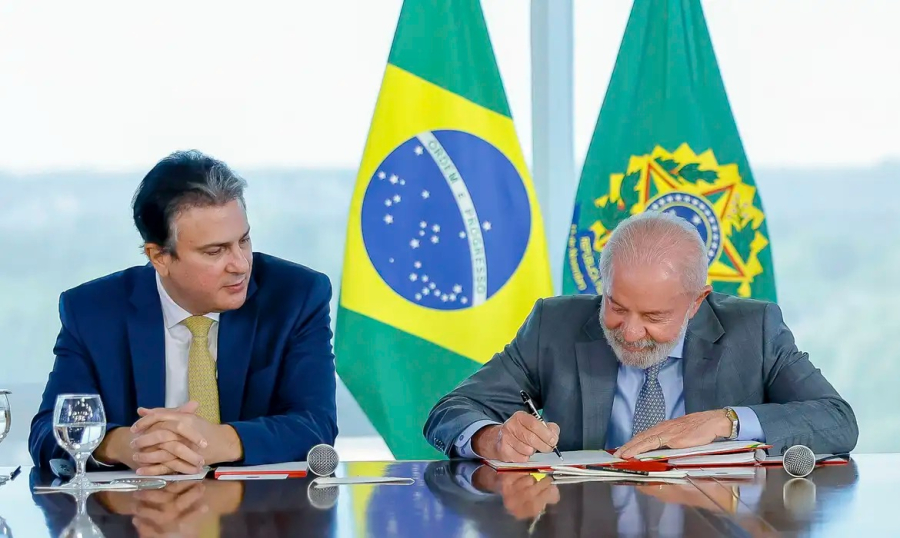Decreto define medicina e direito e odonto como cursos presenciais